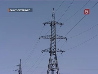 Видеоновость: Авария на ТЭЦ на 2 часа оставила без электричества два района Петербурга