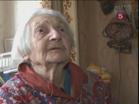 Видеоновость: У столетней жительницы Нижнего Новгорода снова похитили ордена и медали