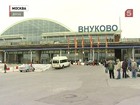 Во Внуково у самолета при посадке загорелось шасси Во Внуково у самолета при посадке загорелось шасси