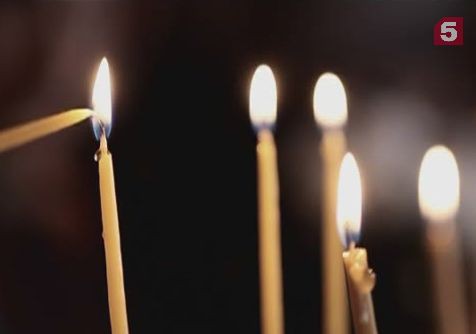 Святая и диктатор Святая и диктатор