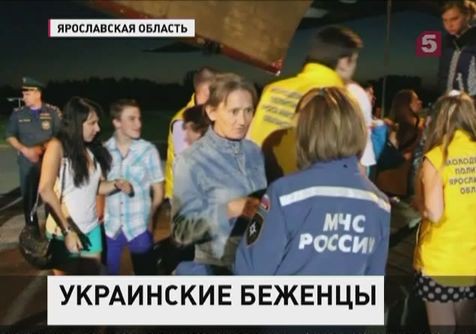 МЧС доставили в российские регионы еще 700 украинских беженцев