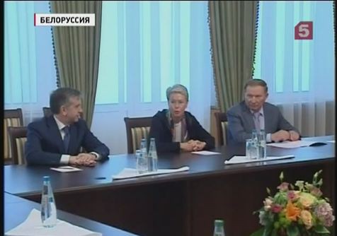 В Минске продолжаются консультации контактной группы по Украине В Минске продолжаются консультации контактной группы по Украине