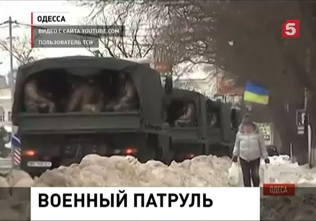 В Одессу прибыли колонны военной техники