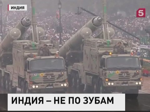 Барак Обама начал свой день на смотре российской техники в Индии Барак Обама начал свой день на смотре российской техники в Индии