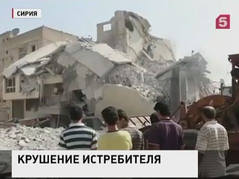 В Сирии военный самолёт упал на жилые дома: десятки жертв и пострадавших