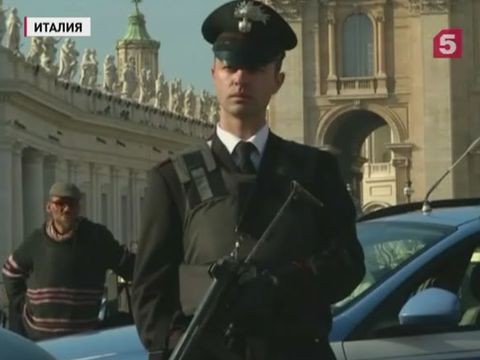 Венеции во время карнавала гостей заставят снять маски