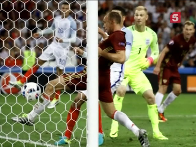 Сборная России по футболу сыграла вничью с англичанами в матче Евро-2016