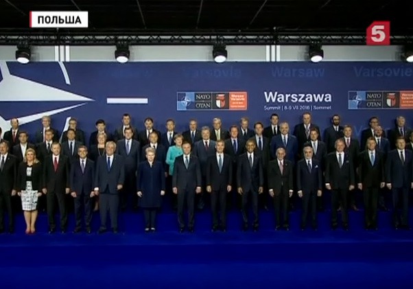 В Варшаве продолжается саммит НАТО