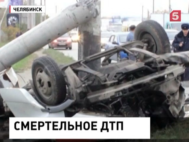 В Челябинске пьяный водитель врезался в машину скорой помощи