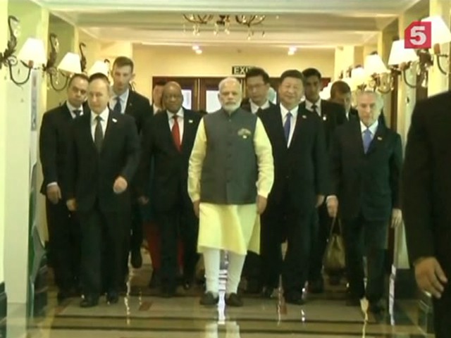 В индийском Гоа стартовал основной день саммита БРИКС