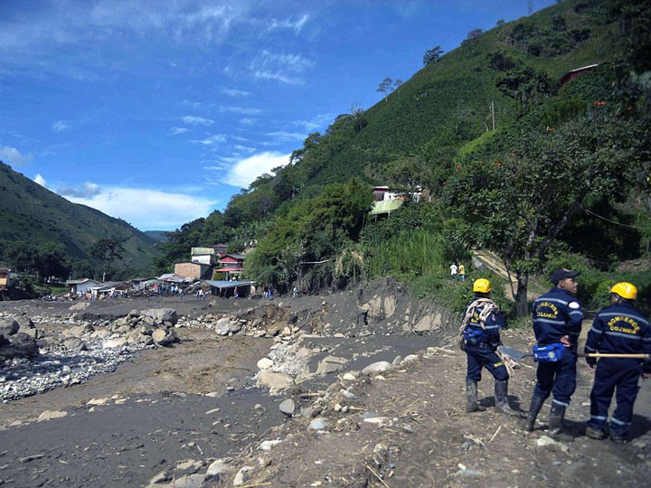 В Колумбии в результате схода селя погибли более 100 человек ВИДЕО