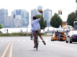 Вокруг света британец проедет на велосипеде