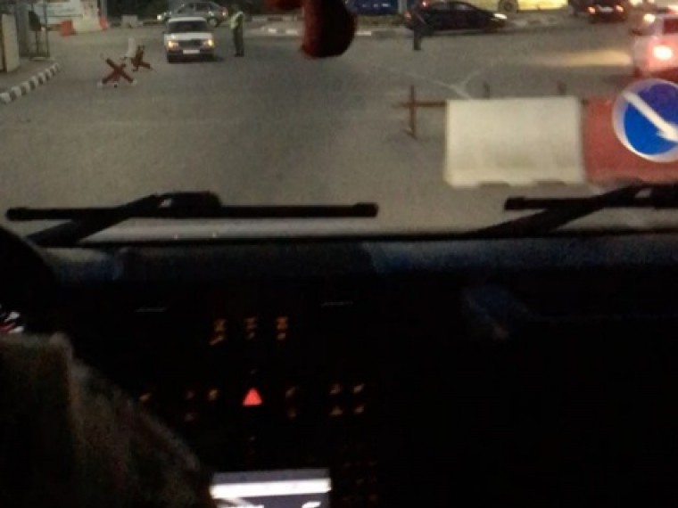 Дагестанские мальчики-мажоры проехались по «встречке» под носом у автоинспекторов
