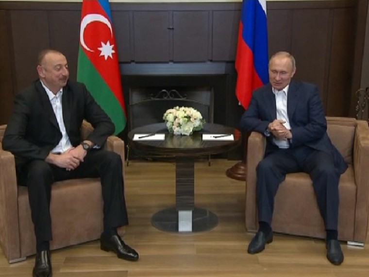 Путин намерен решать региональные вопросы совместно с президентом Азербайджана