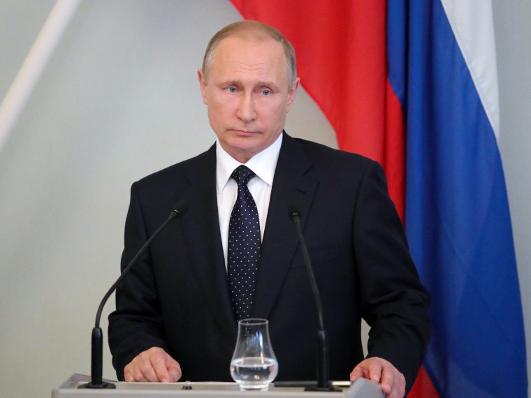 «В какой-то момент придется отвечать» — Владимир Путин о санкциях США