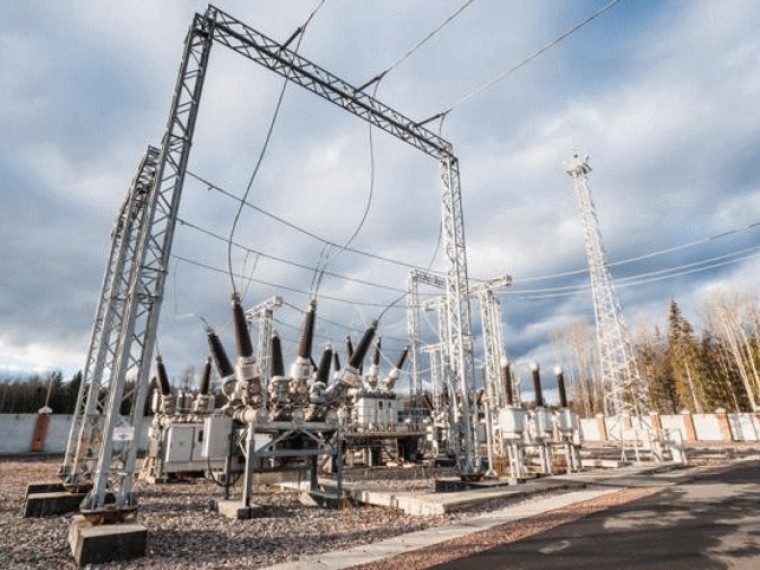 Топ-менеджеров «Санкт-Петербургских электрических сетей» подозревают в растрате двух миллиардов рублей