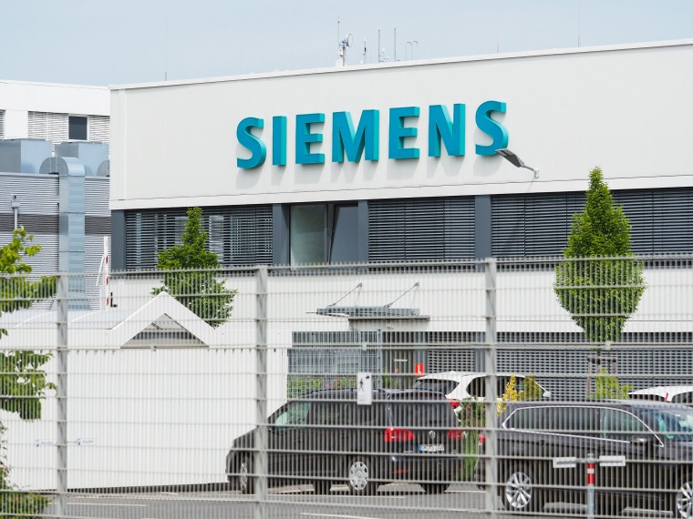  Siemens:     