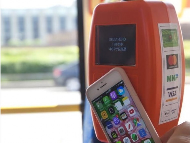 Оплата проезда смартфоном появится по всех петербургских автобусах