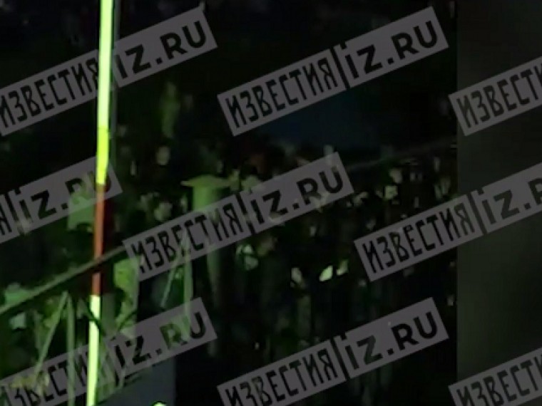 Пятый канал публикует видео штурма ТК «Москва» разъяренными мигрантами