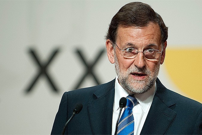 «Референдума о самоопределении не было» — испанский премьер высказался о происходящем в Каталонии