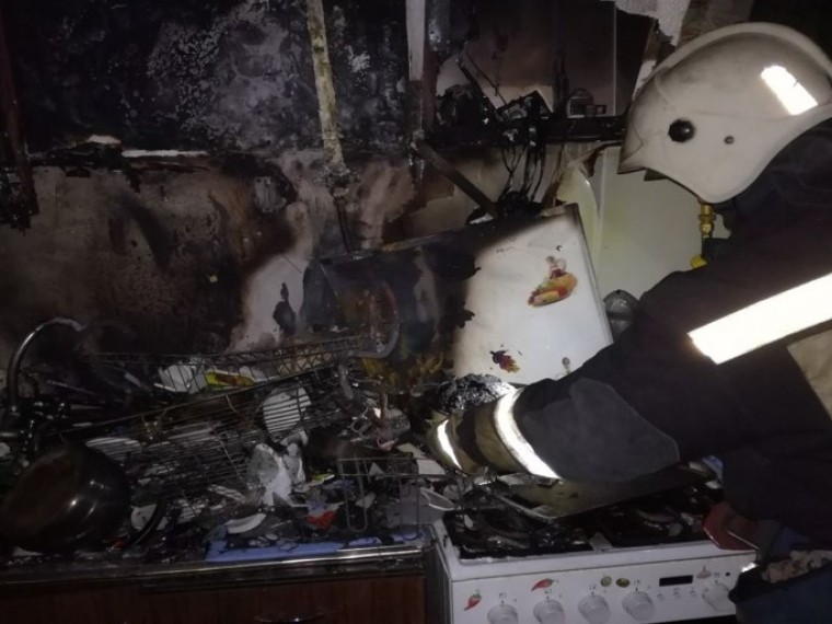 2 человека пострадали при вспышке газа в жилом доме в Анапе
