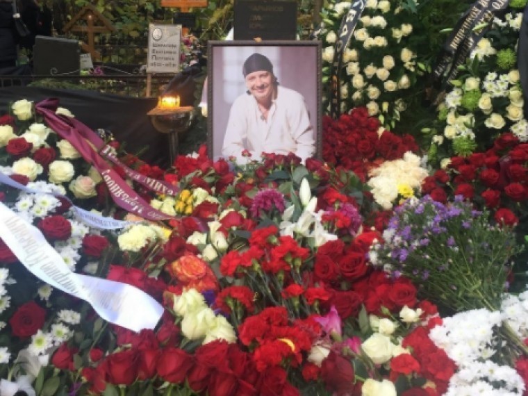 «Всё…» — Любовь Толкалина опубликовала снимок могилы Дмитрия Марьянова