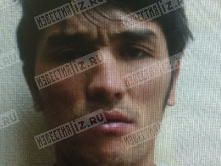 Пятый канал публикует фото предполагаемого насильника, сбежавшего из отдела полиции в Москве