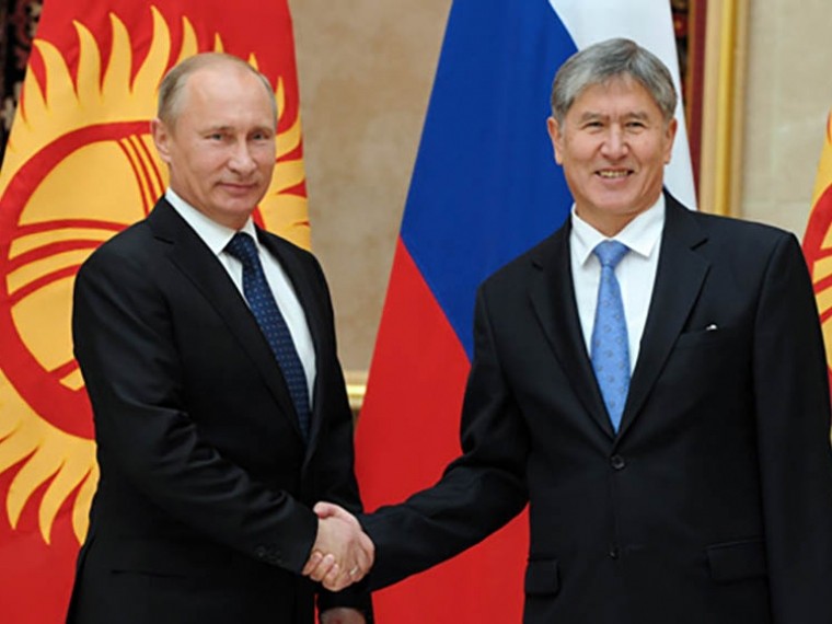 Владимир Путин в Петербурге встретится с главой Киргизии