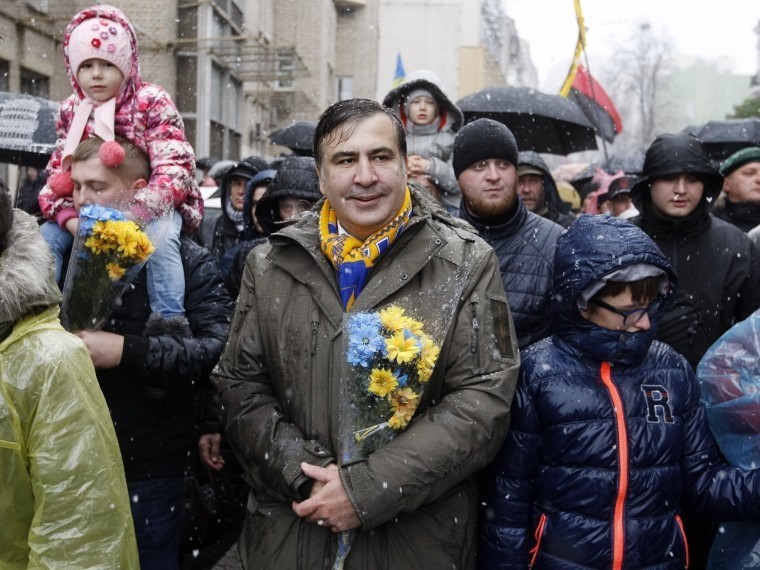 СМИ: Украинские власти готовятся выдворить Саакашвили из страны