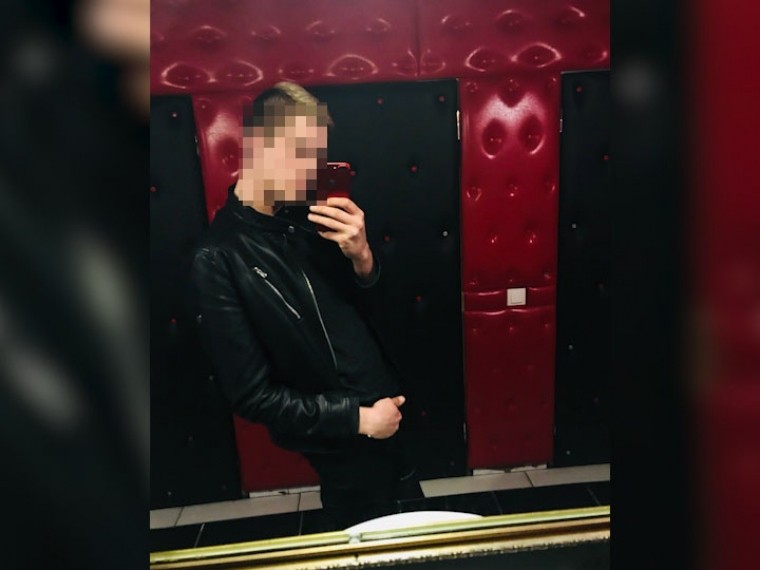 Пятый канал публикует фото молодого человека, которого жестоко изнасиловал таксист-нелегал в Москве