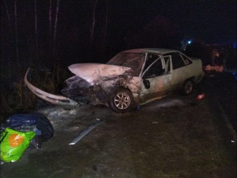 При столкновении трех машин в Московской области погибла женщина