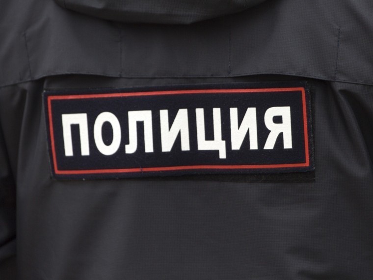 СМИ: Армавирские полицейские устроили драку со стрельбой