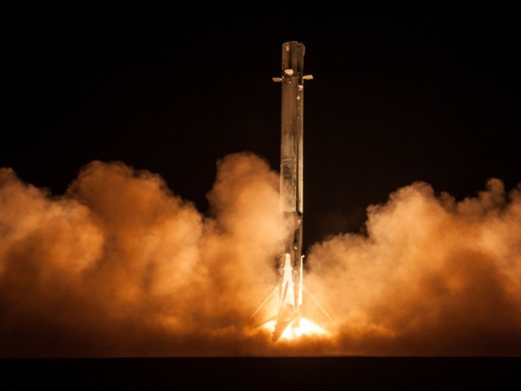 SpaceX ,  Falcon 9    Zuma  