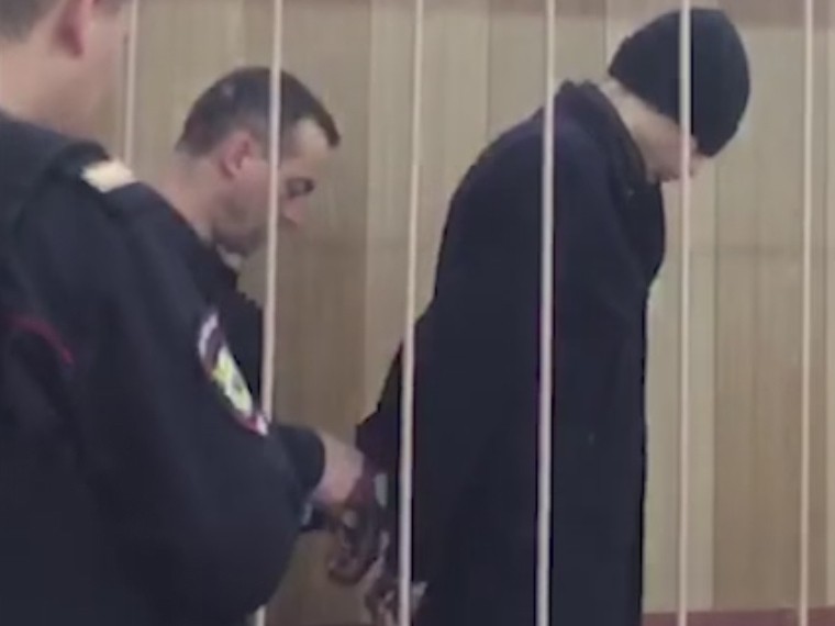 В Подмосковье Балашихинский горсуд избрал меру пресечения изуверу, убившему 3-летнюю падчерицу