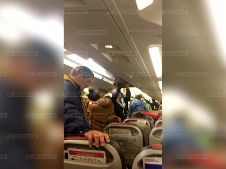 У вернувшихся в Домодедово пассажиров злополучного рейса из Китая, снова возникли проблемы