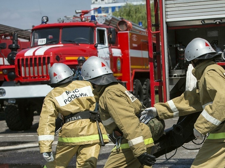 Площадь пожара на полигоне в Удмуртии достигла 100 тысяч квадратных метров