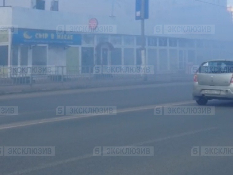 Появилось новое видео с места пожара в ТЦ „Ногинский“ в Старой Купавне