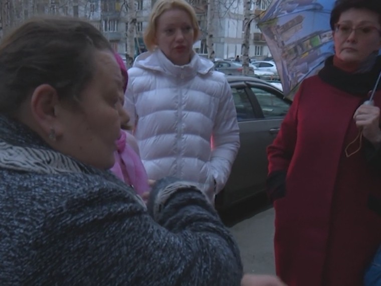 Жители Нижневартовска вышли на пикет после того, как юная живодерка утопила новорожденных щенят в кипятке