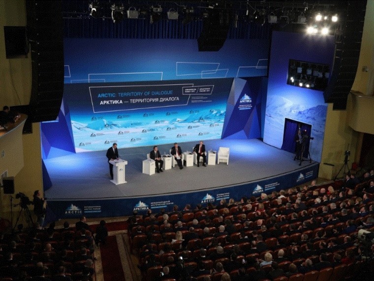 В Петербурге на Международном экономическом форуме обсудят развитие Северного морского пути