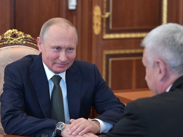 Владимир Путин продолжил смену руководства в регионах