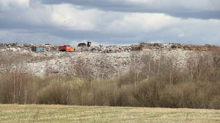 У деревни Машково, жаловавшейся Путину на свалку, построят мусорный полигон