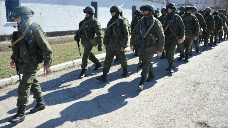 Госдума РФ: Украина стягивает войска к границам России