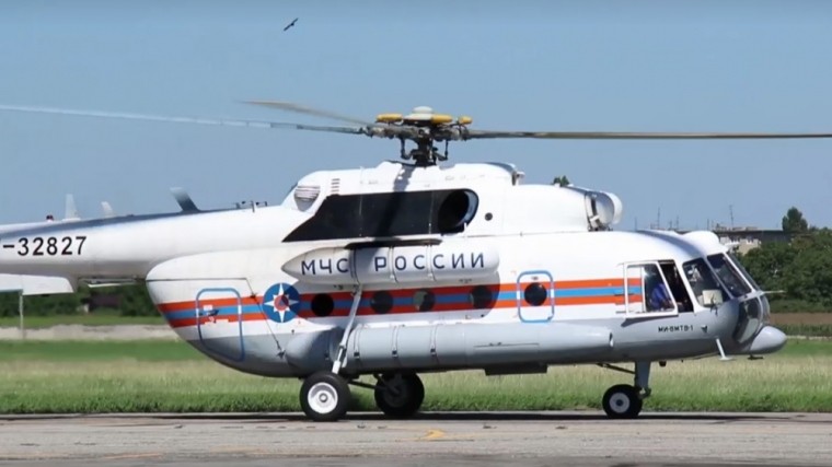 Видео: борт МЧС России доставил в Нальчик тела погибших альпинистов Росгвардии