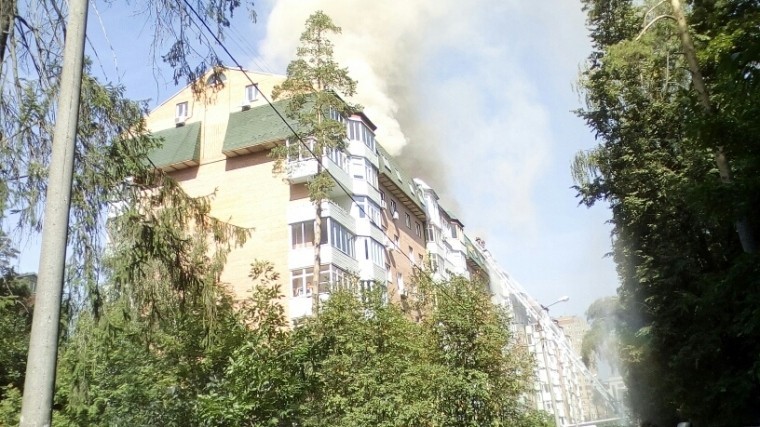 В пожаре в Королеве пострадала квартира ракетостроителя Владимира Дворкина