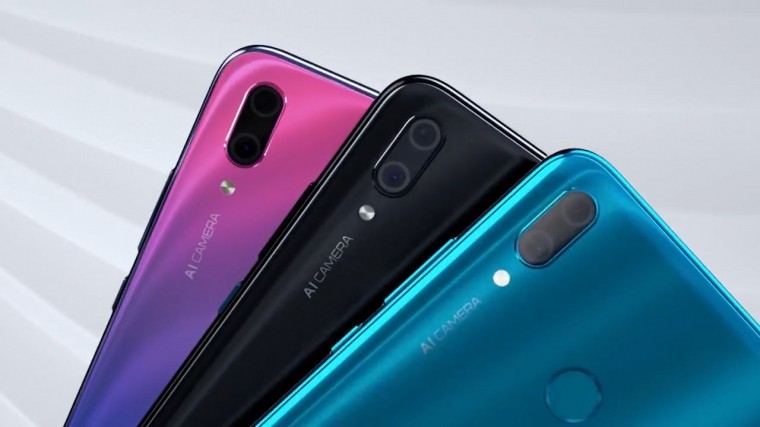 В Huawei представили смартфон Y9 2019 с четырьмя «умными» камерами