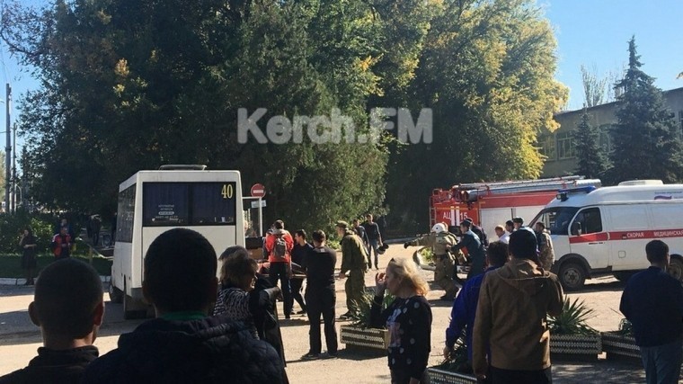 Репортаж: Следователи восстановили картину массового убийства в Керчи